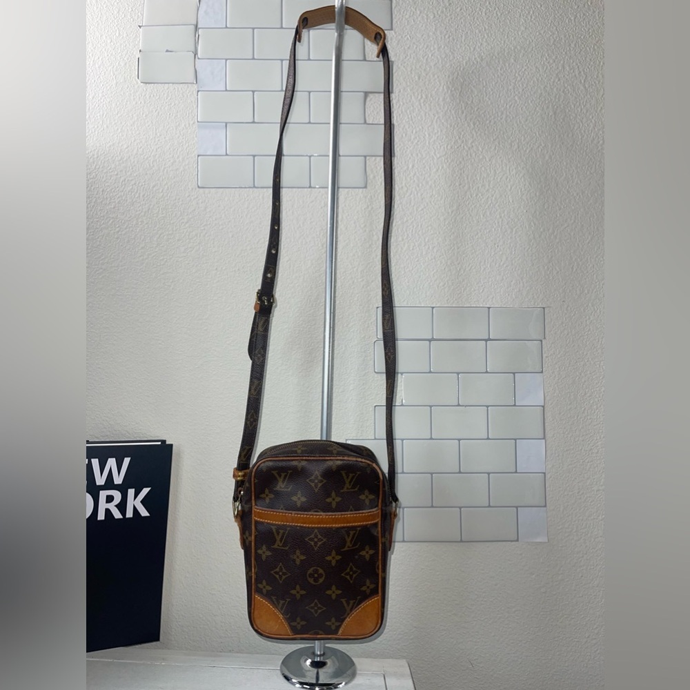 Authentic Louis Vuitton Monogram Danube Mini Leather Crossbody - Picture 7 of 12